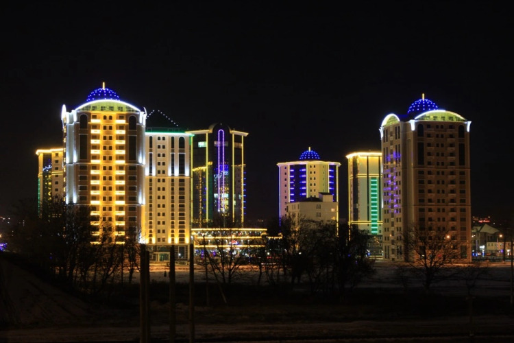Отель Кавказ