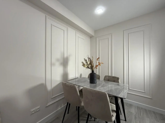 New Trendy 1Bd Apt, Unbeatable Location Flat
