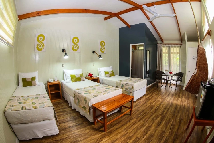 Standard Triple room with balcony