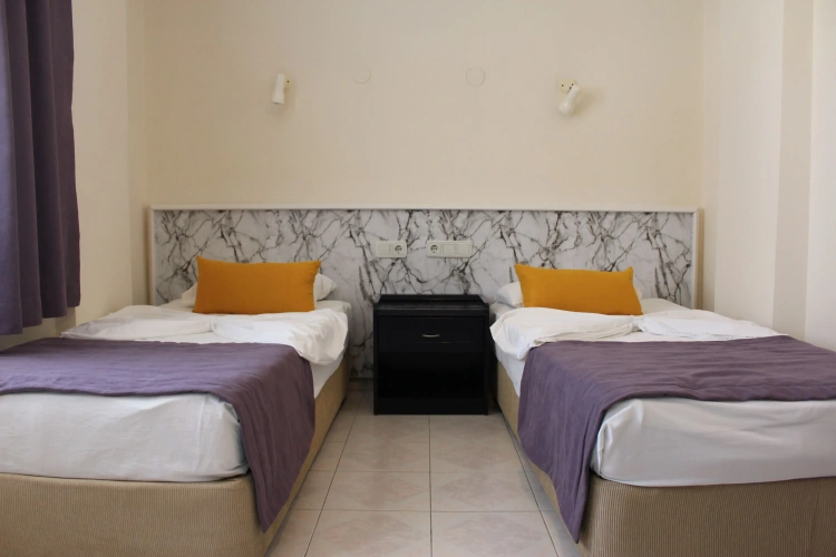 Economy room