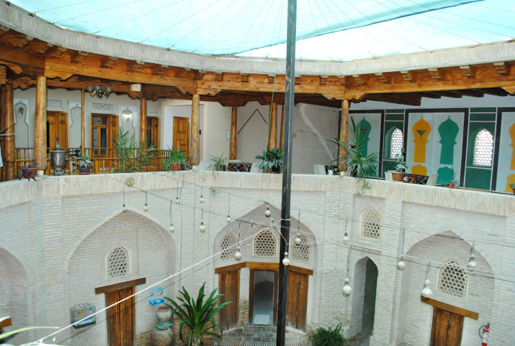 Aist Hotel