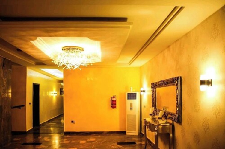 Casa  De Lucy Hotel