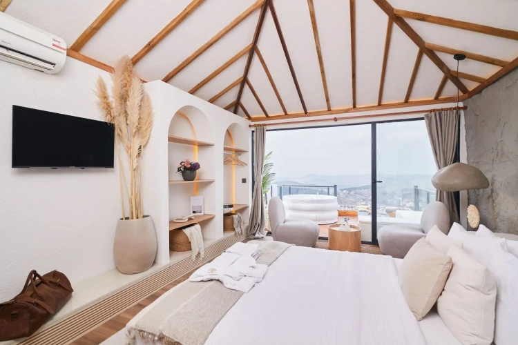 Deluxe Double room with balcony and with view
