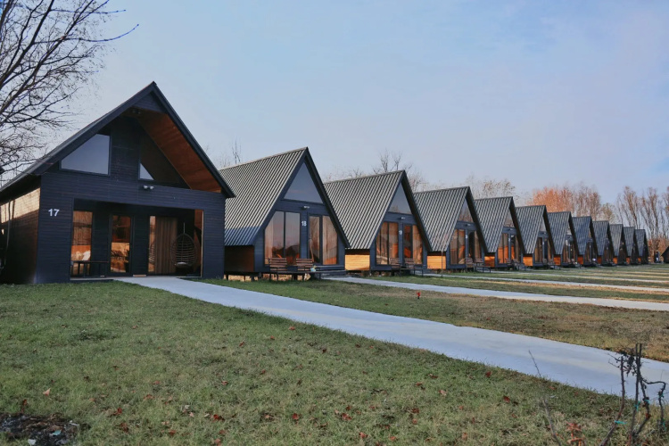 Resort Ranch In Variani