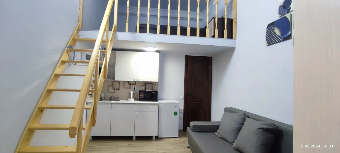 1 Bedroom Apartment with balcony