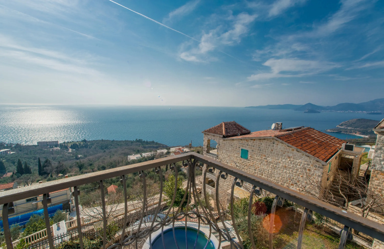 Olive Resort