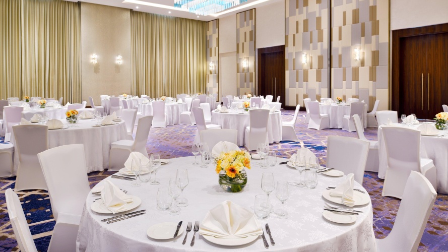 Staybridge Suites Dubai Al-Maktoum Airport photo 30