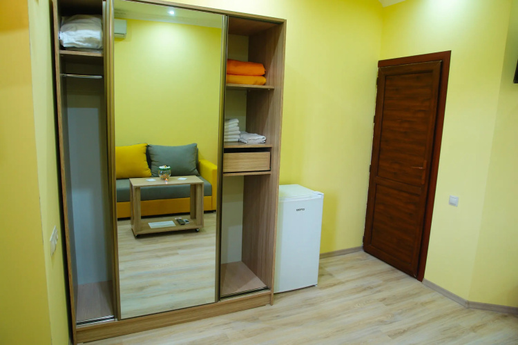 Ecoresort Lorret Guest House