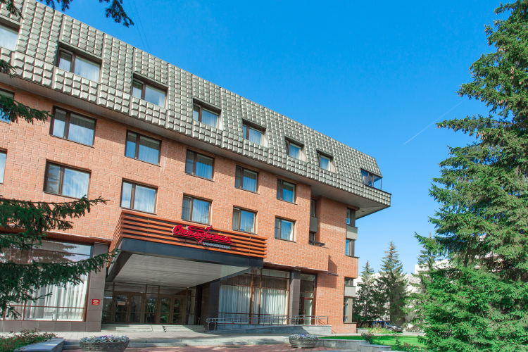 Гостиница Октябрьская