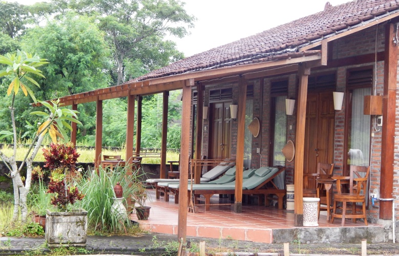 Superior Triple room with view