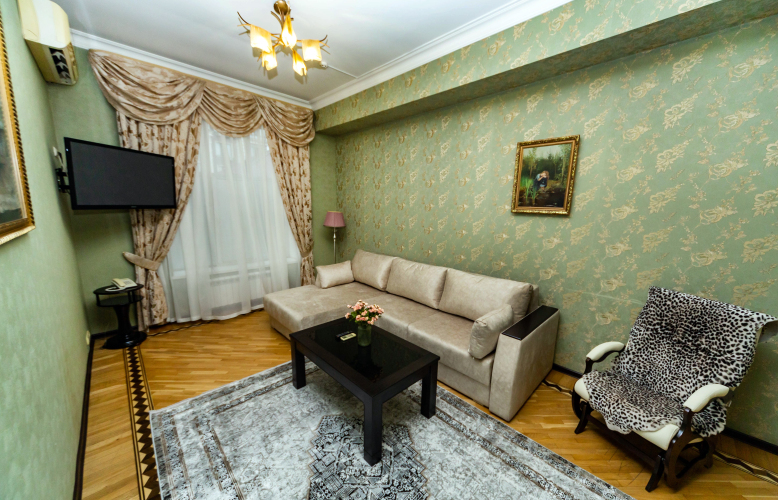 Фотография номера гостиницы Золотая Империя