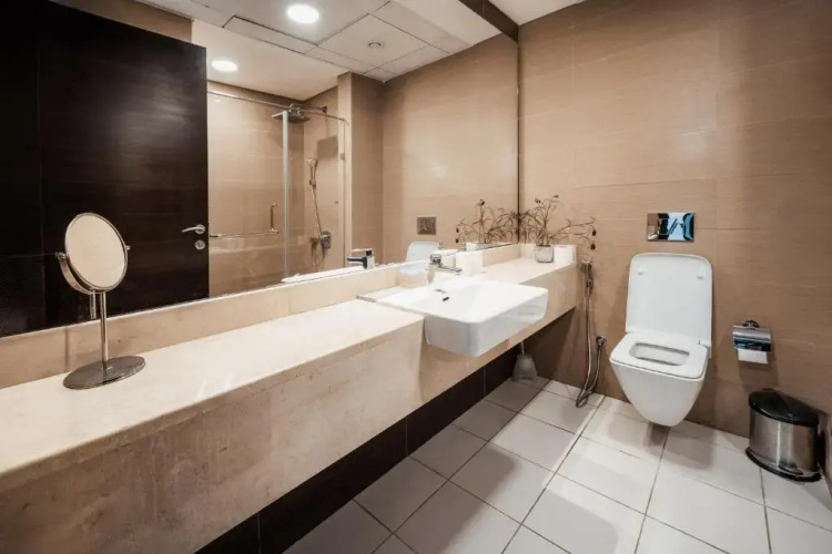 izzzi One Bedroom Sparkle Tower Apartments