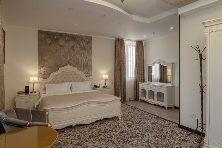 Executive Double Suite