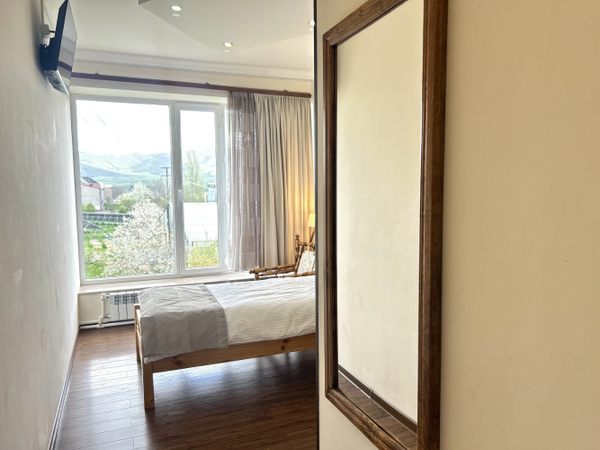 Basen Hotel