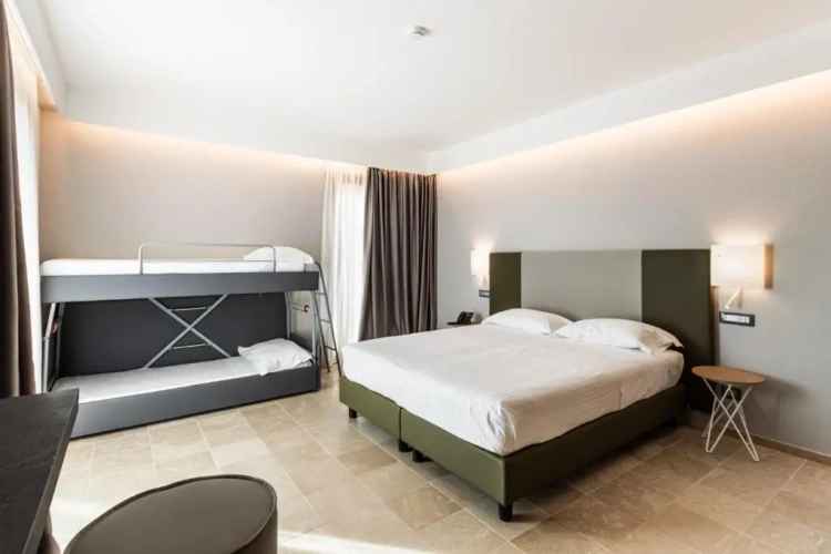 Deluxe Family room with city view