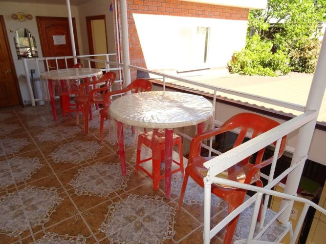 Leto Guest house