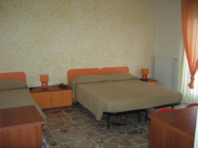 Standard Quadruple room