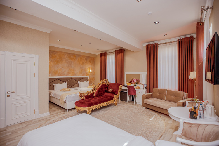 Presidential Suite