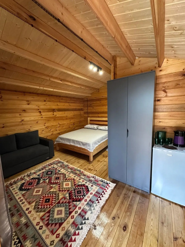 Eden Apartment Hotel