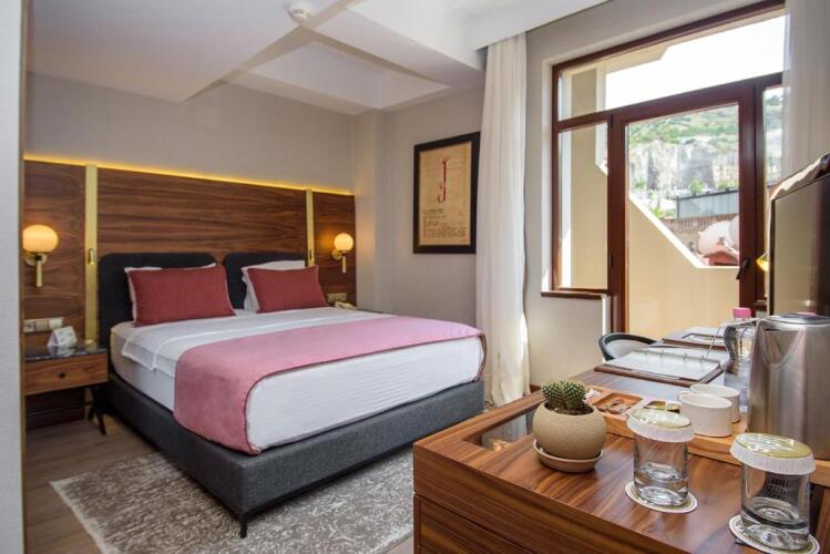 Фотография номера гостиницы Tiflis Palace