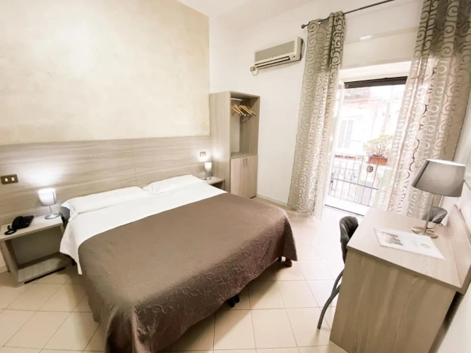 Economy Double room with city view