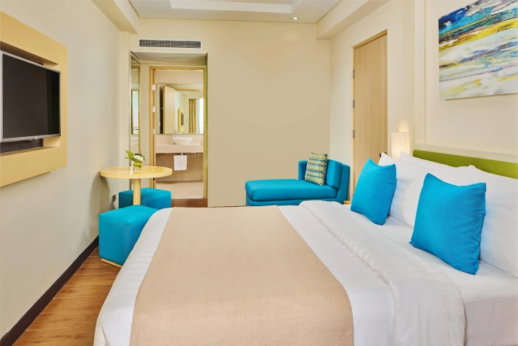 1 Bedroom Executive Double Suite with Living room