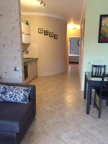1 Bedroom Luxury Apartment with balcony and with view