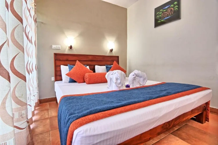 Deluxe Double room with city view