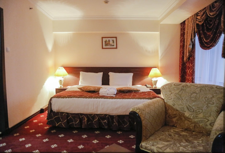 Standard (Smoking/Non-Smoking) Double room