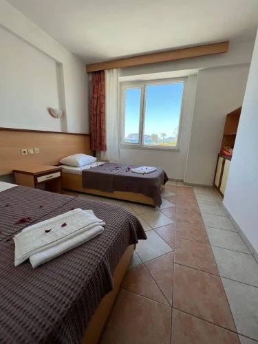 1 Bedroom Apartment with balcony and with view