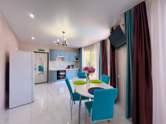 2 Bedrooms Apartment with balcony and with view