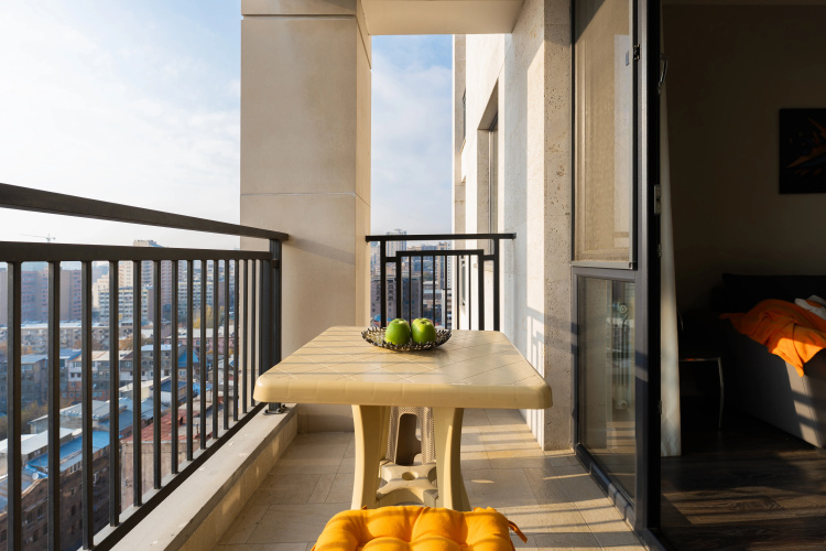 On Koghbatsi Str. 16-158 Apartaments