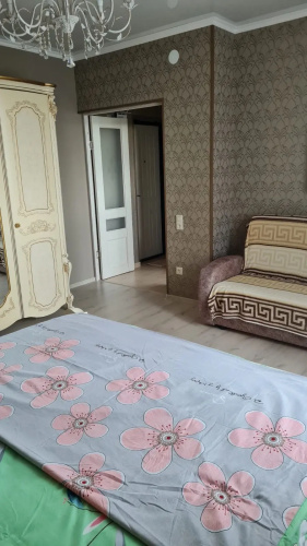 V Gagrakh Flat