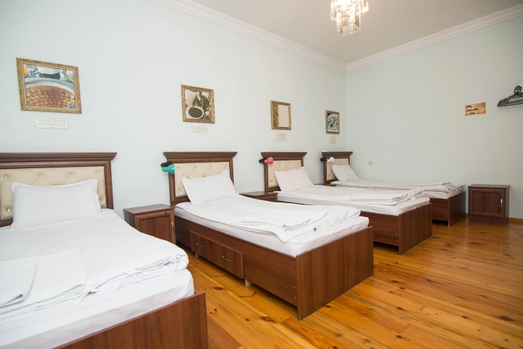 Economy Quadruple room