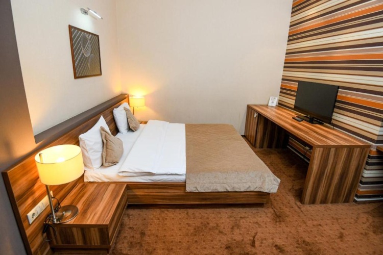 Superior Double room with city view