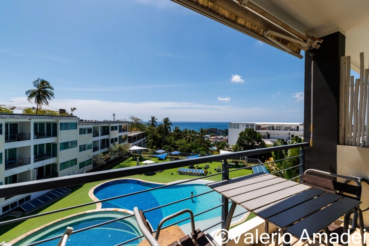 Triple Junior Suite with balcony and with sea view