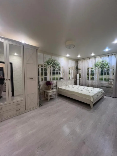 Фотография номера квартиры Квартира Люкс на Металлургов 8