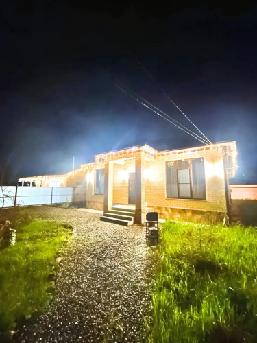 Фотография номера Коттеджа Частный дом Уютный 2 Апшеронск