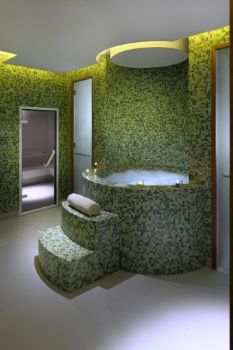Crowne Plaza Dubai Jumeirah [Ex-Ramada Jumeirah] photo 25