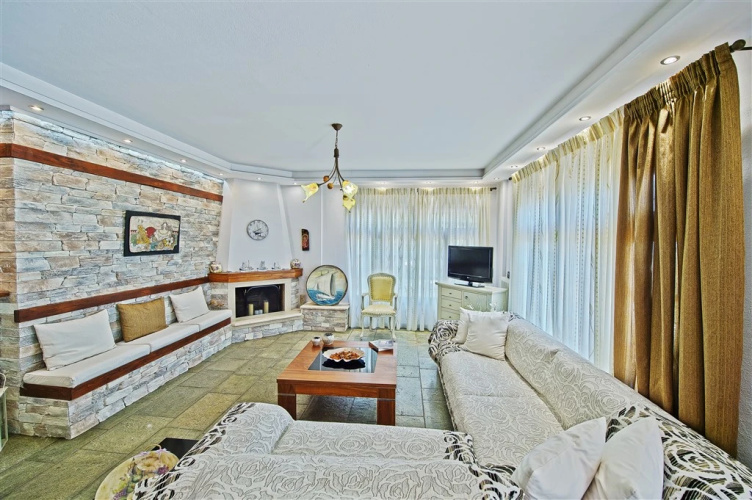 Flamingo Pelion Luxury Superior Studios And Suites Hotel