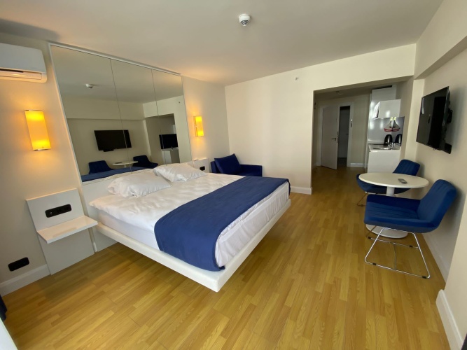 Superior Triple room with balcony and with view