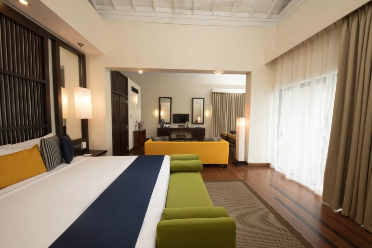 Double Junior Suite with balcony and beachfront