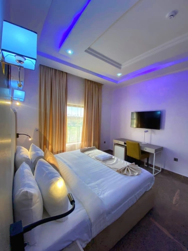 Deluxe room with balcony and with view