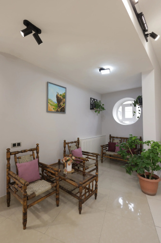 Marnar Hotel