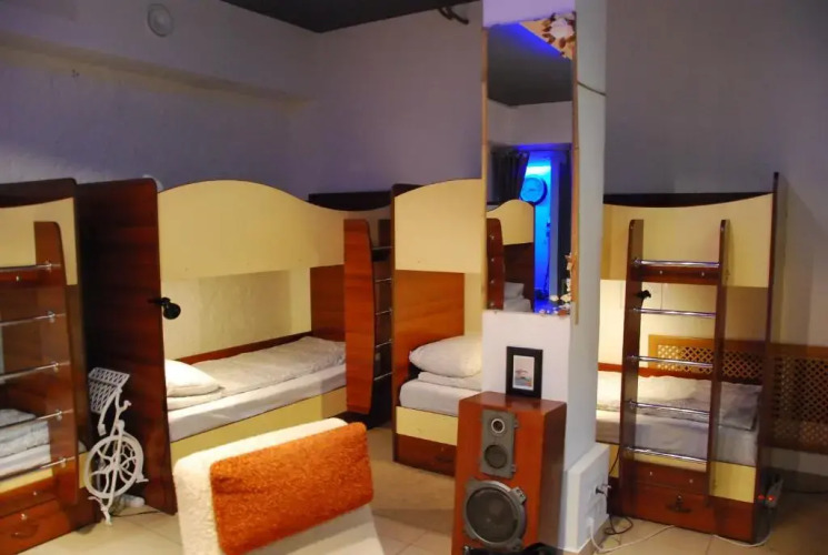 Фотография номера хостела Роял Заельцовская