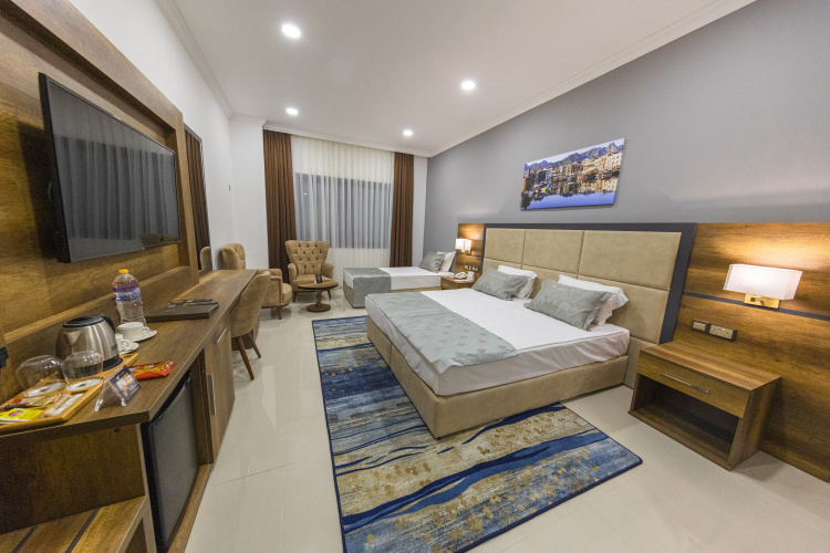 Economy Quadruple room