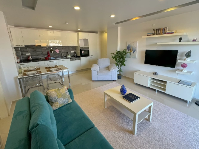 2 Bedrooms Suite with balcony and with view