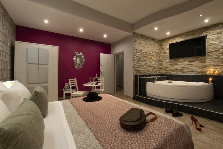 Superior Triple room