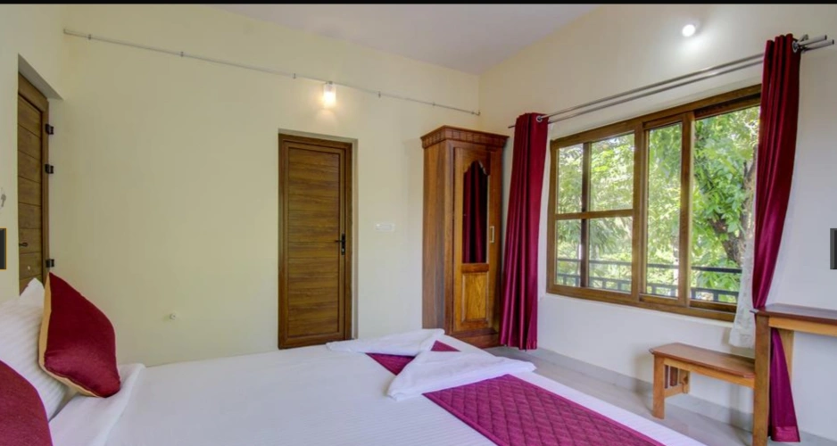 Superior Double room with balcony and with view
