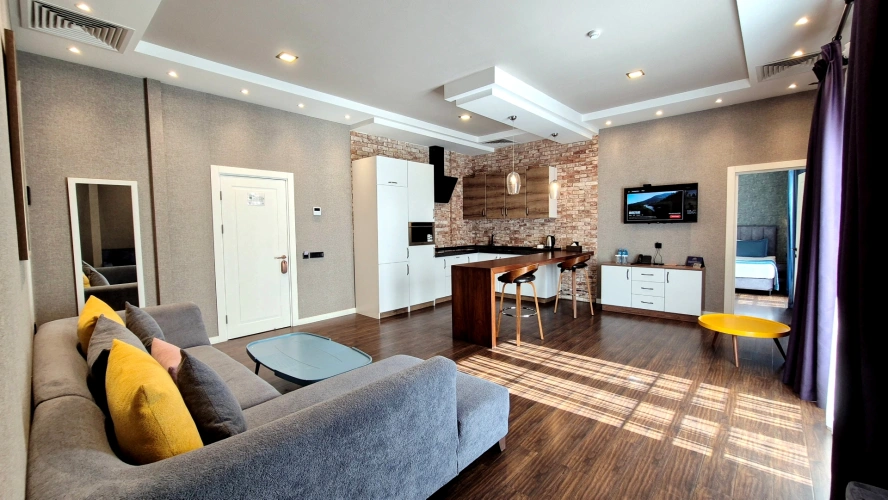 2 Bedrooms Family Quadruple Apartment